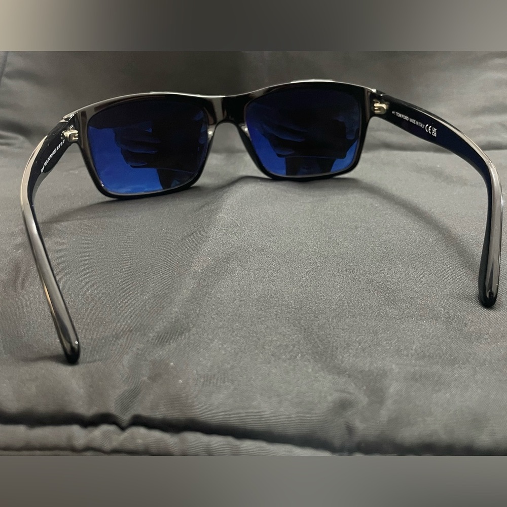 Tom Ford Polarized Sunglasses, TR001026 - Picture 11 of 16